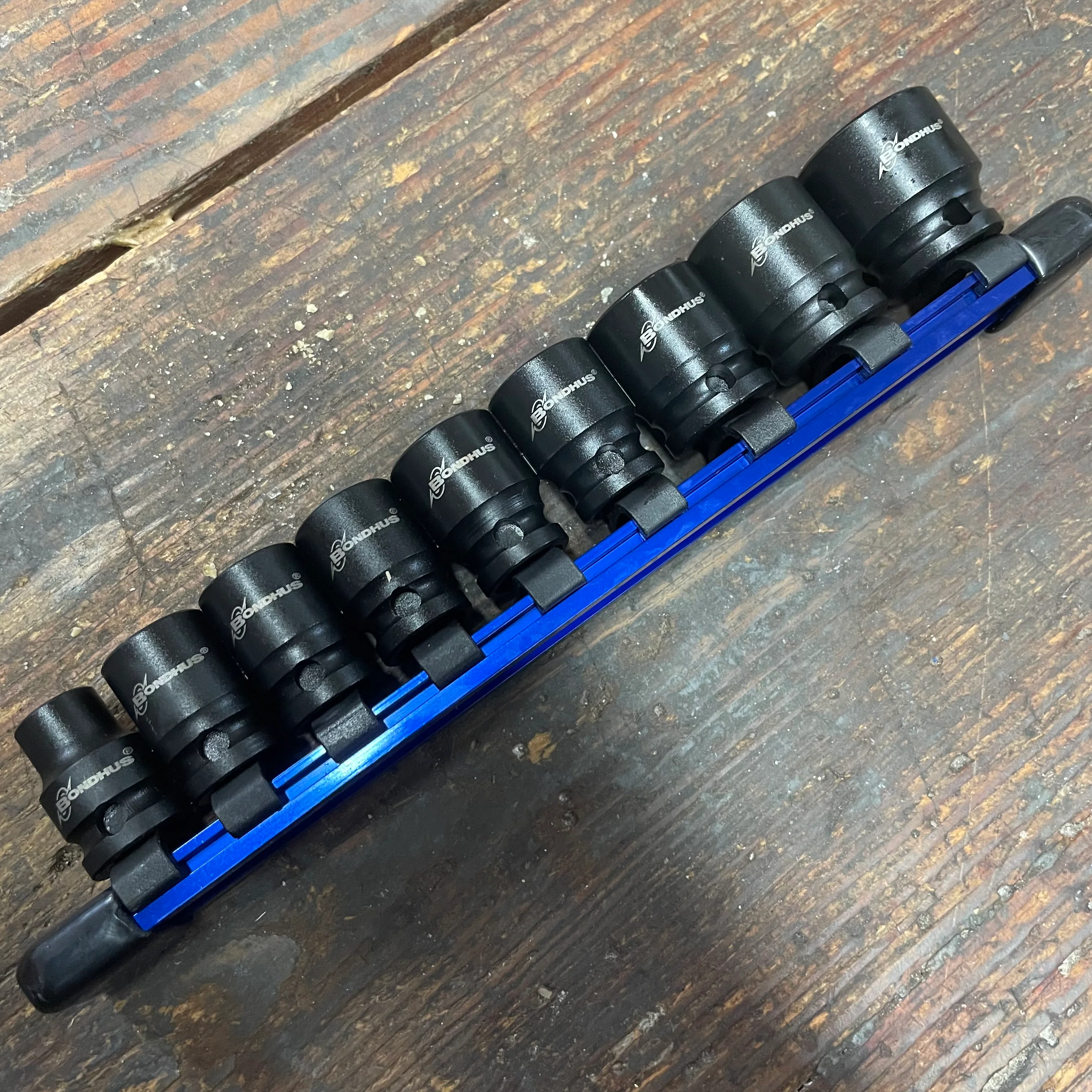 Bondhus External Twist Socket 3/8” Drive Extractor Set Metric (33197) - Image 3