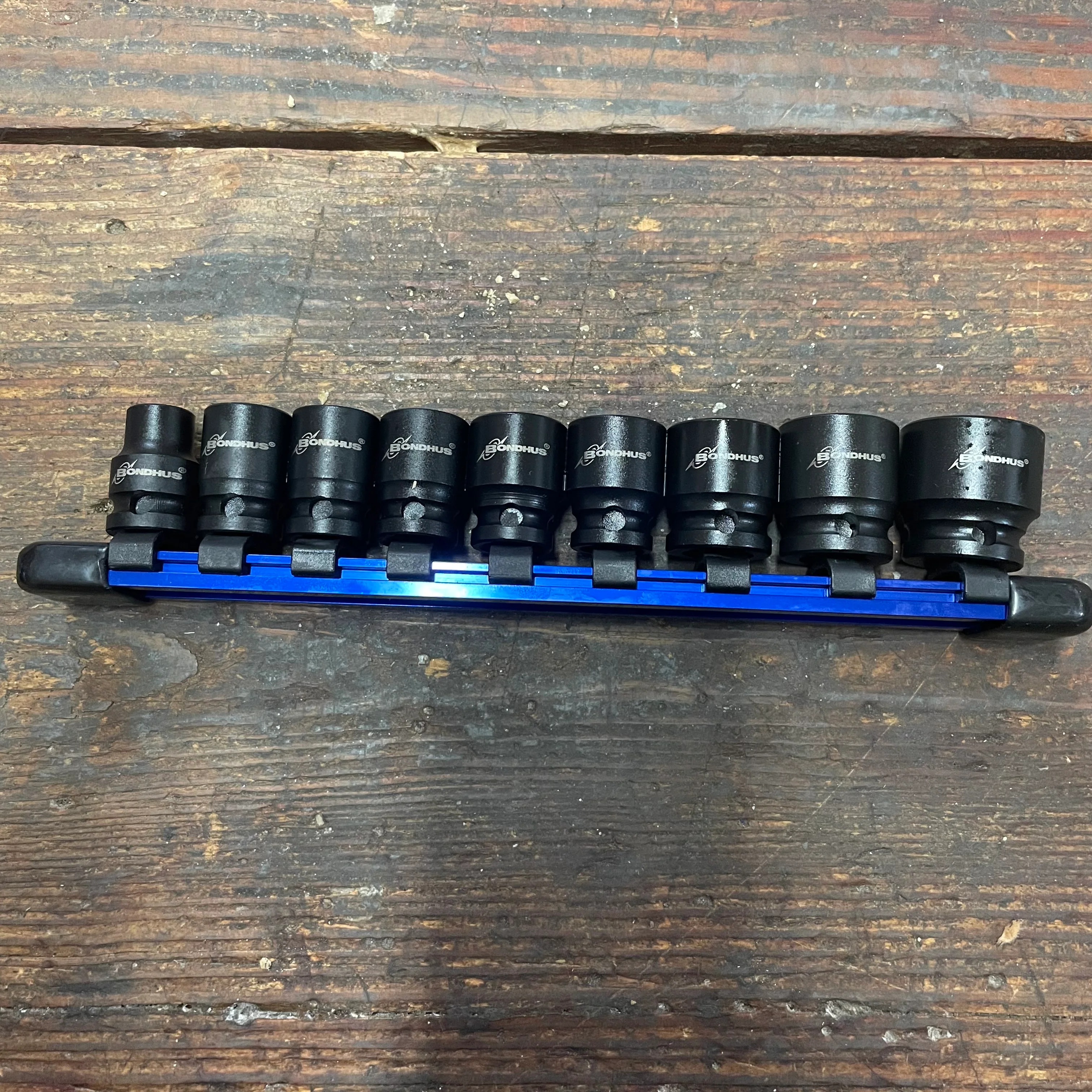 Bondhus External Twist Socket 3/8” Drive Extractor Set Metric (33197) - Image 2