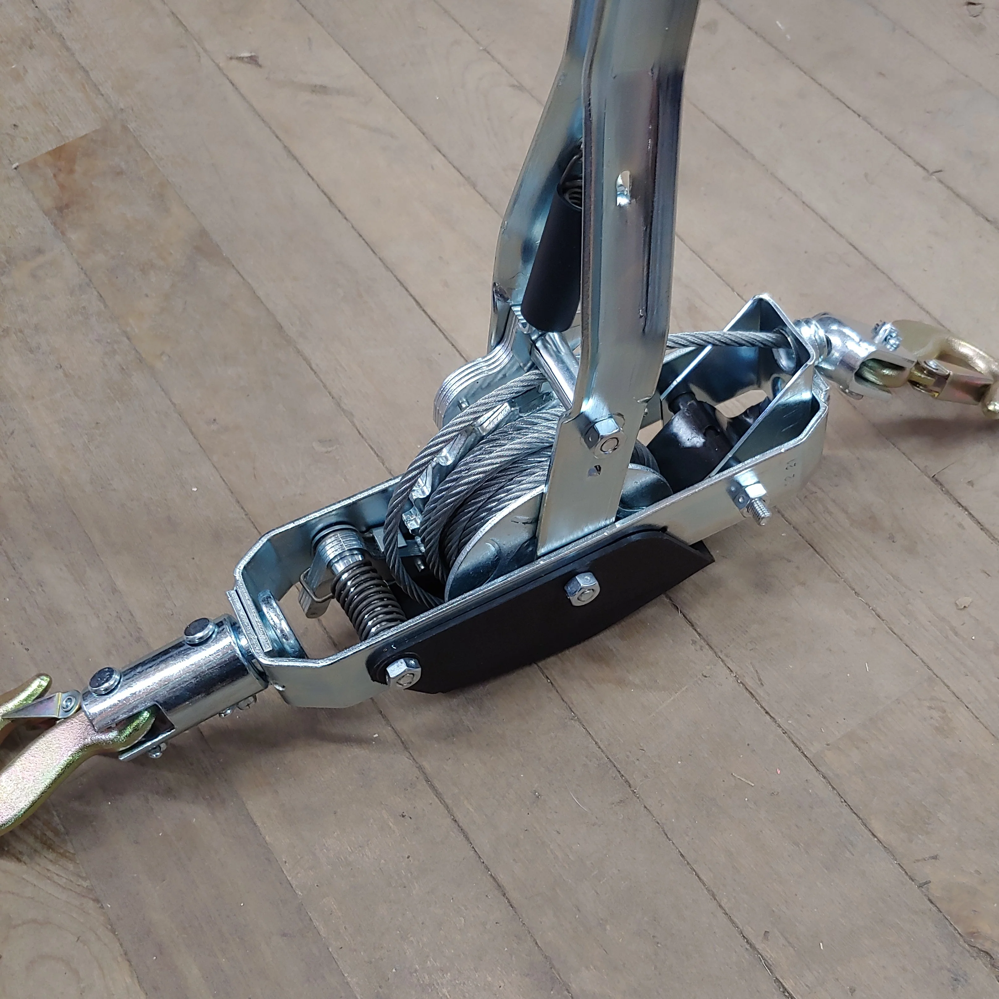 Deuer Mini-Mule Cable puller 1 ton, 10' length (MM112R) - Image 4