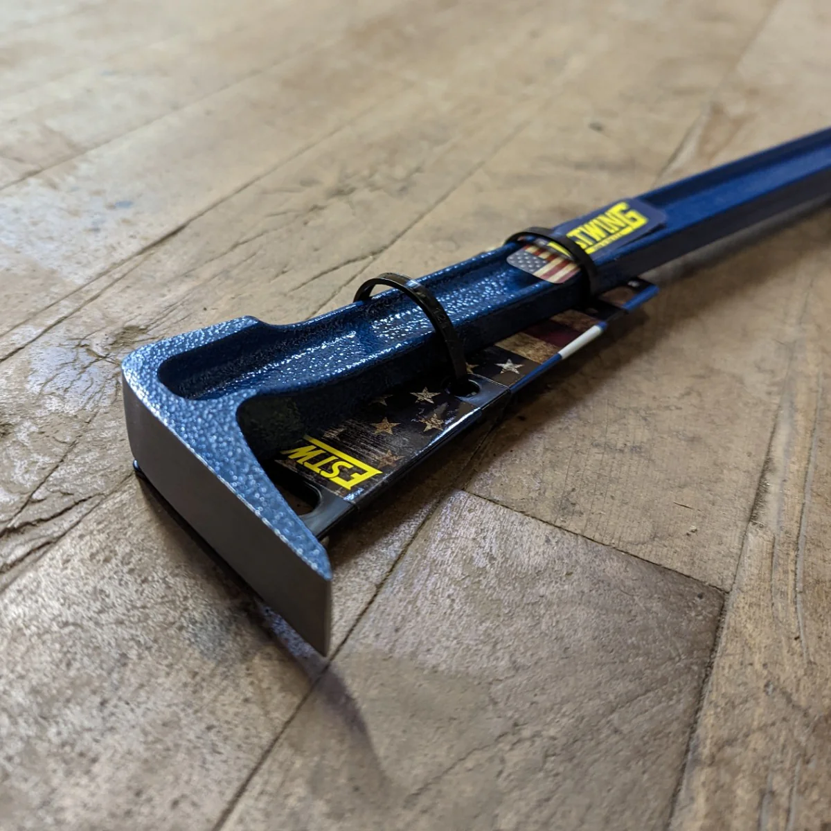 Estwing Gad Pry Bar (GP-18) - Image 3
