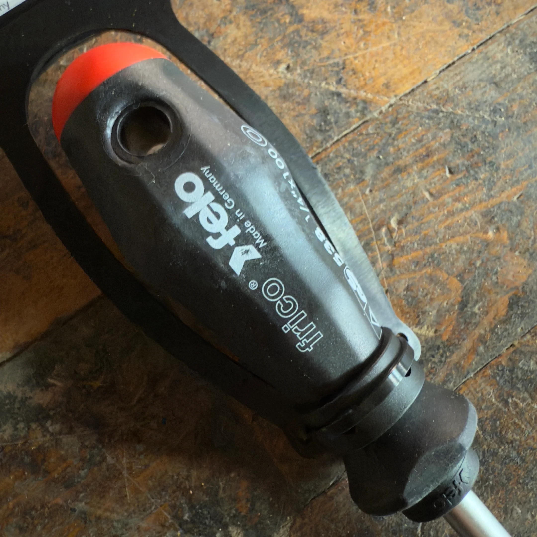 Felo 1/4 x 4" Bit Holder Screwdriver (32348) - Image 2