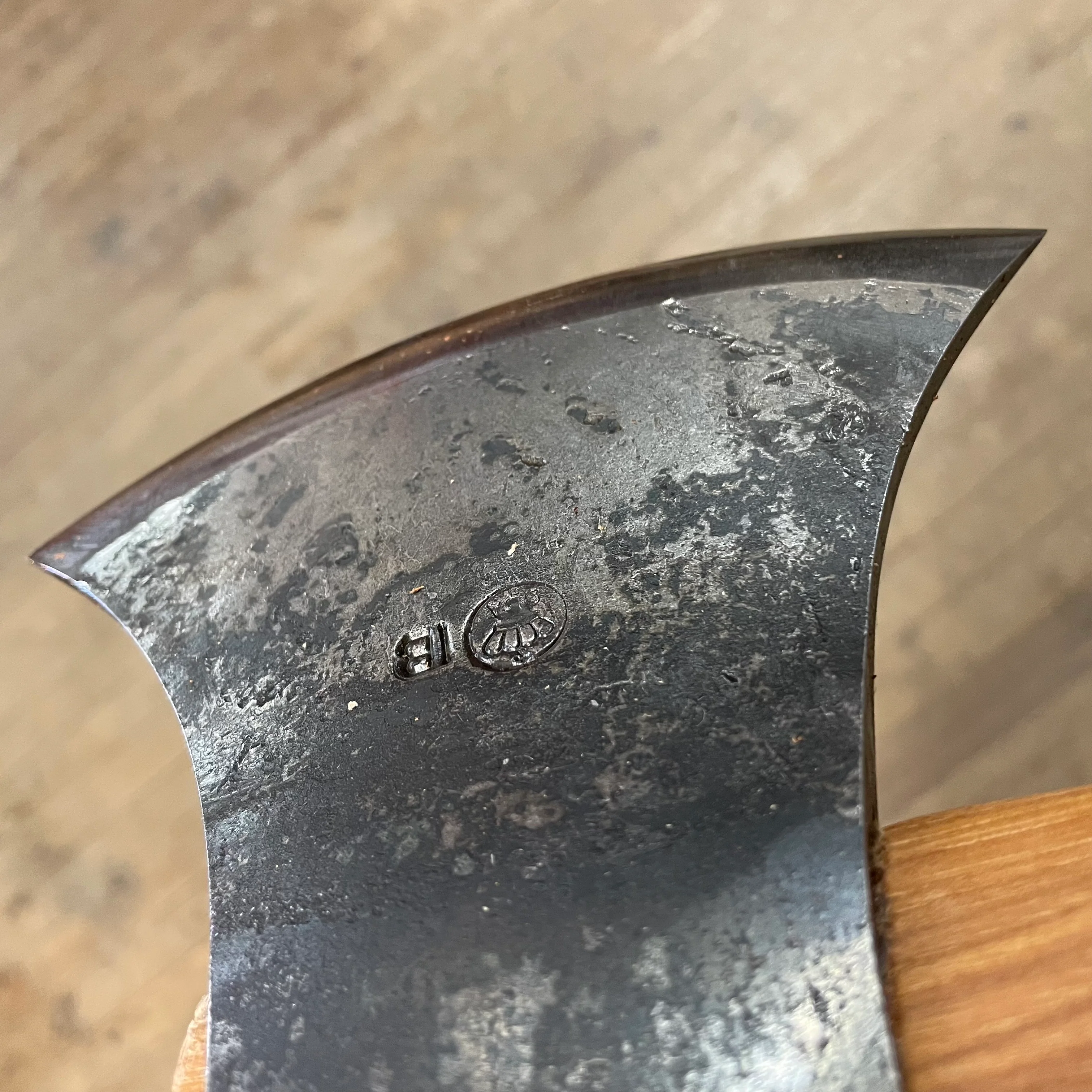Gransfors Bruk Short Handled Double Bit Axe (490-1) - Image 3