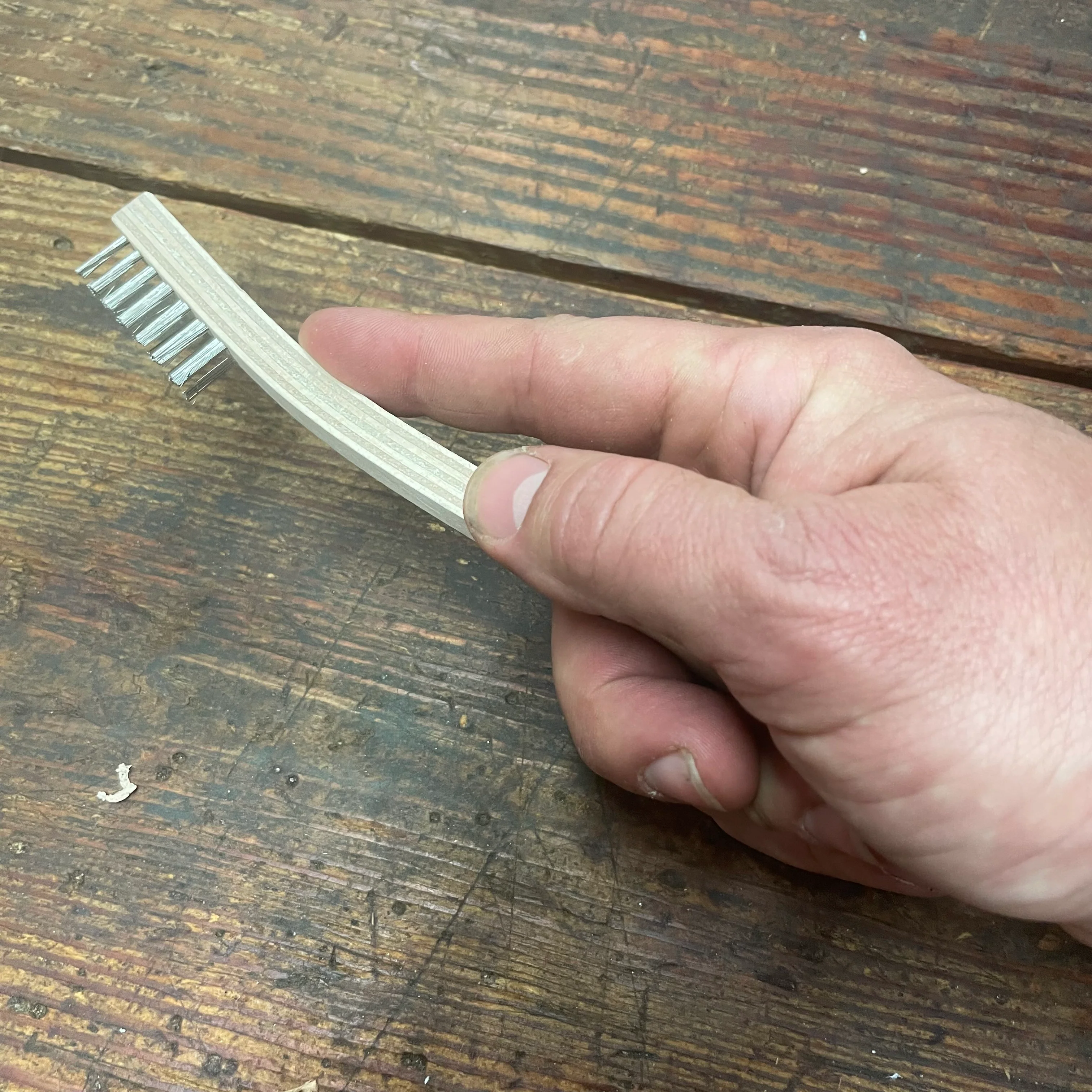 Magnolia Wooden Handle Stainless Steel Cleaning Brush (274) - Image 3