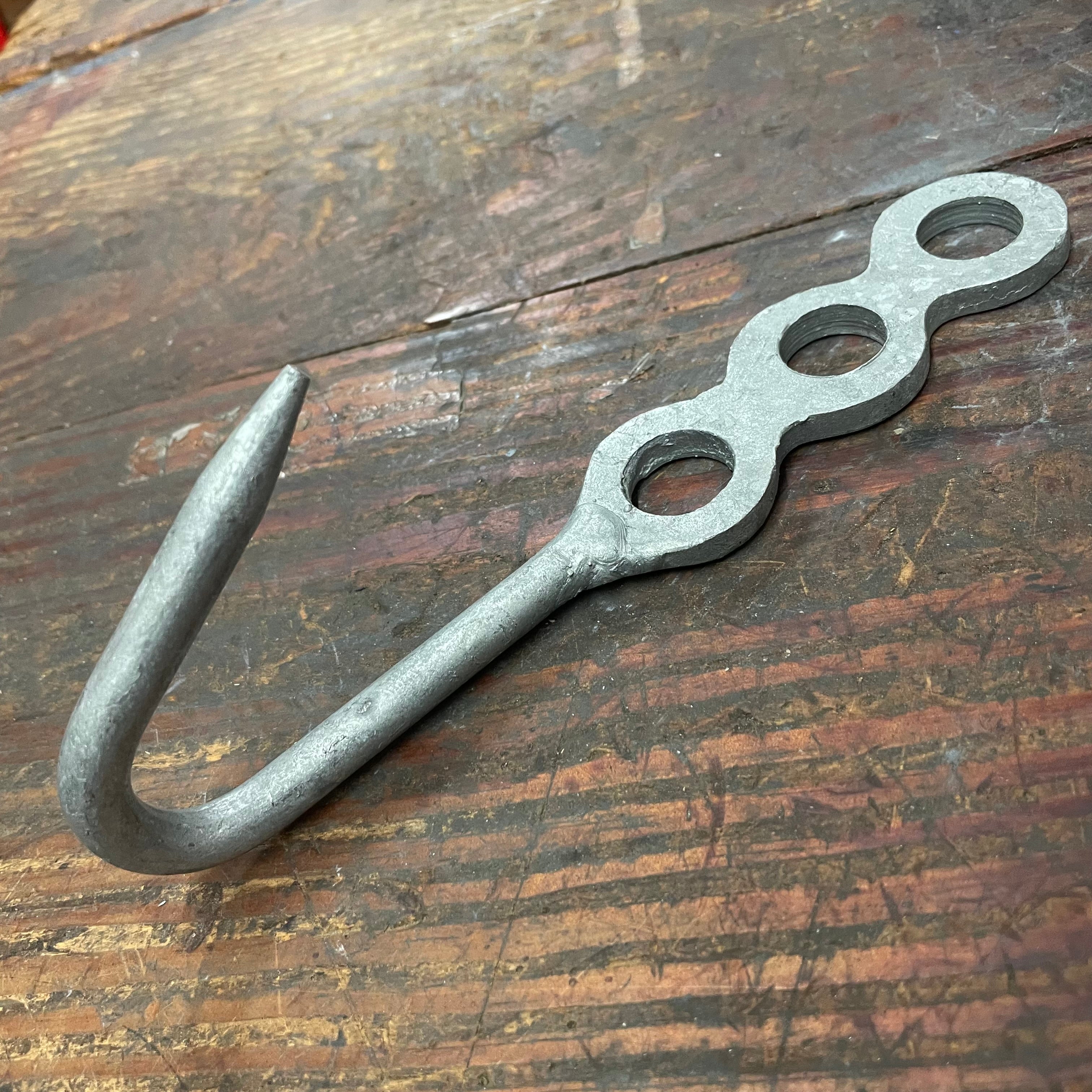 Mound Tool Galvanized California Hook (33-HM)