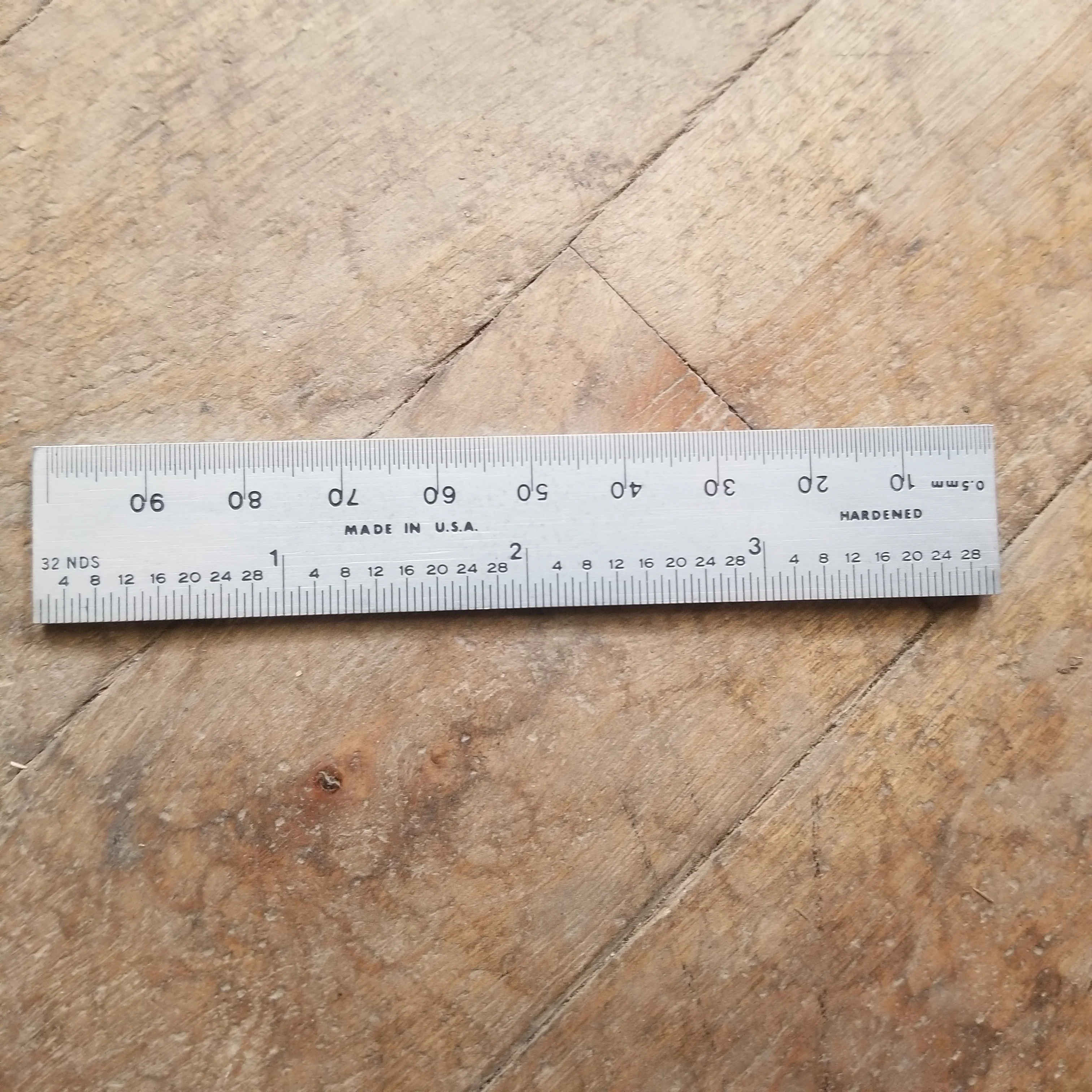 PEC 4" E/M Grooved Rule (32nds/0.5mm & 64ths/1mm) w/ Blemish (780078) - Image 2