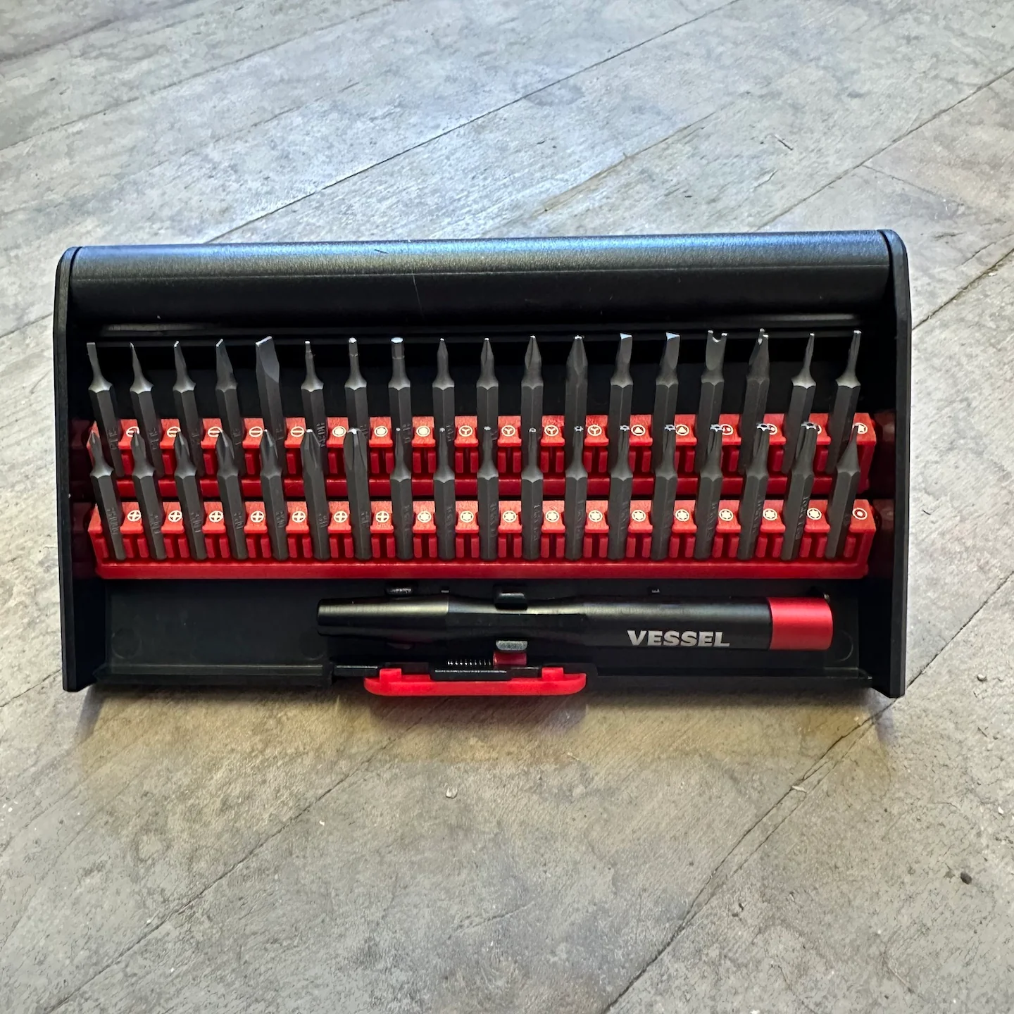 Vessel Interchangeable precision Screwdriver 36 Pc Bit Set (9836) - Image 4