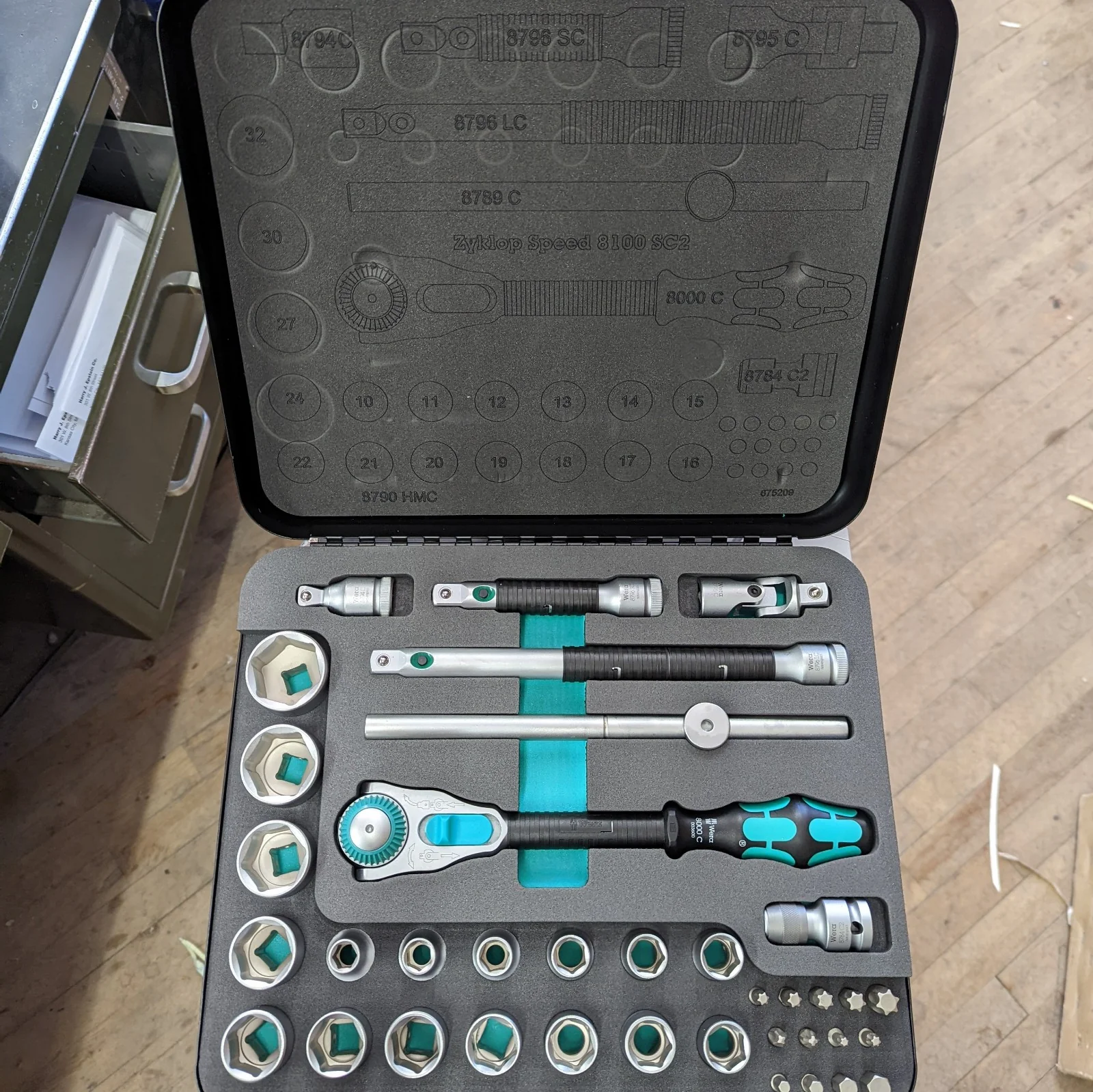Wera 8100 Metric 37-Piece Zyklop Speed Ratchet Set, 1/2" drive (05003645001) - Image 2